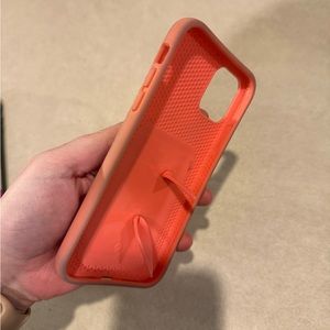 Loopy case iPhone 11